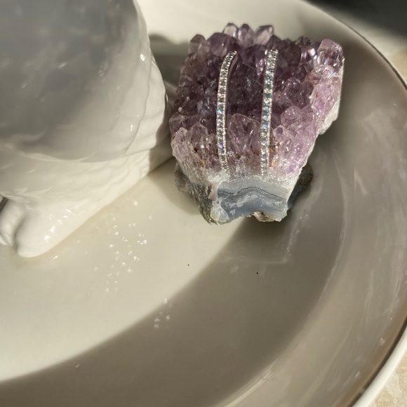 Trendy Ear Cuff - Picture 5 of 5